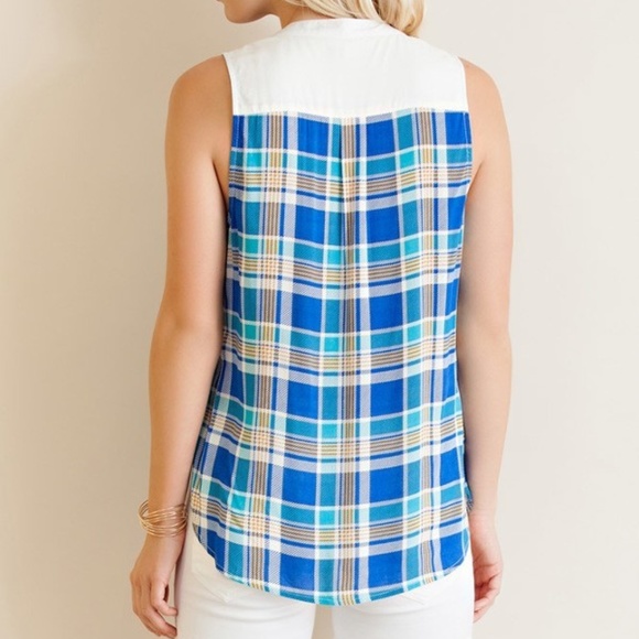 *CLEARANCE* Blue Plaid Sleeveless Collarless Top - Picture 5 of 8